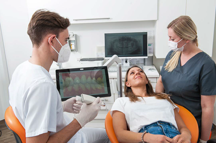 DIGITALE „ZAHNMEDIZIN“